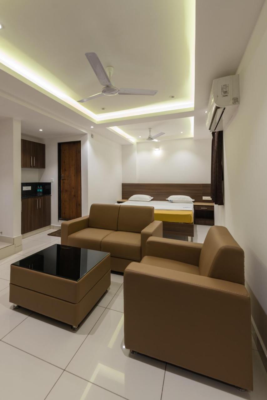 Hotel Karuna Residency Mangalore Buitenkant foto