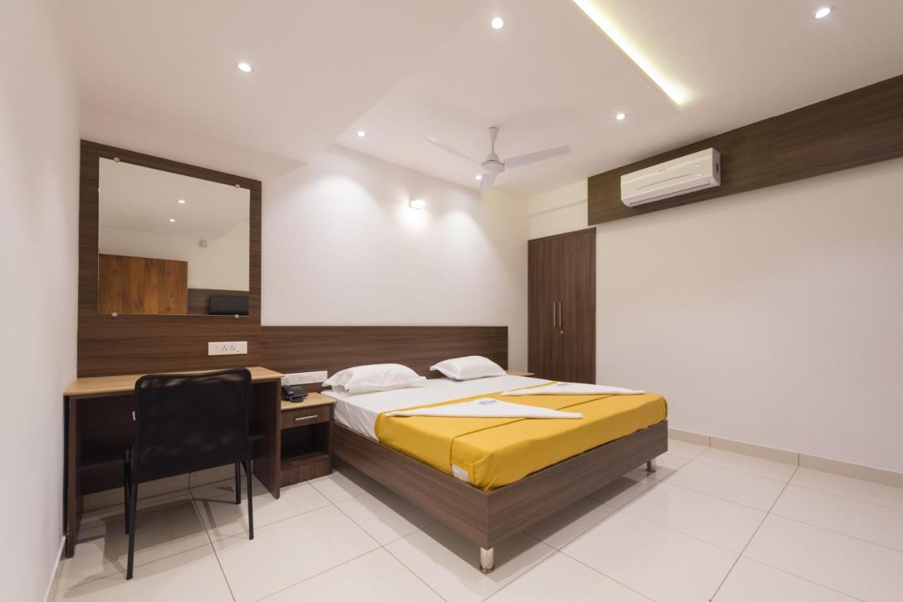 Hotel Karuna Residency Mangalore Buitenkant foto